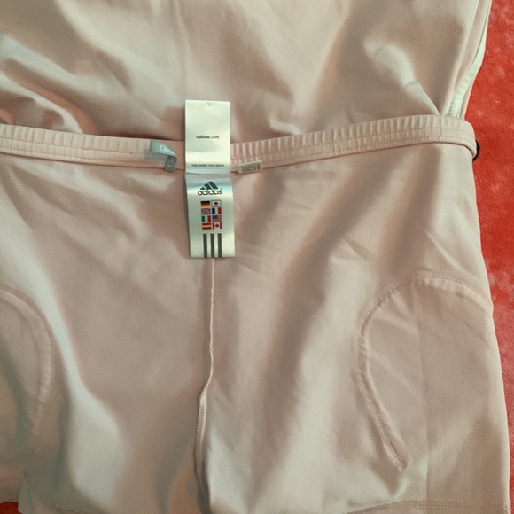 Adidas skort - Picture 2 of 8